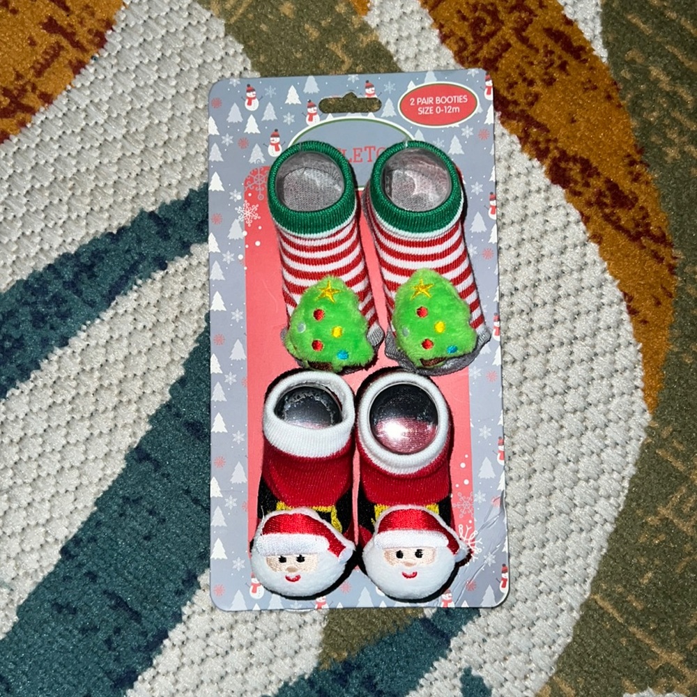 Mistletoe Booties